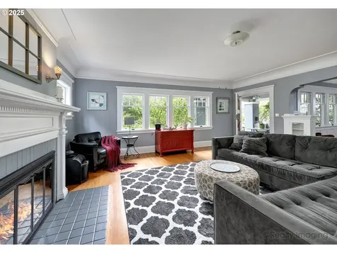 2333 NE 25th Avenue Portland OR 97212