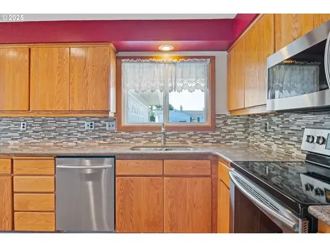 1617 Susan Avenue Longview WA 98632
