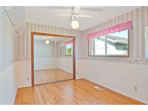 1617 Susan Avenue Longview WA 98632