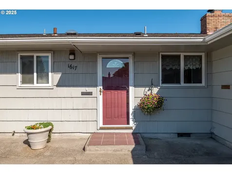 1617 Susan Avenue Longview WA 98632