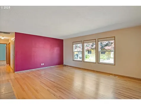 1617 Susan Avenue Longview WA 98632