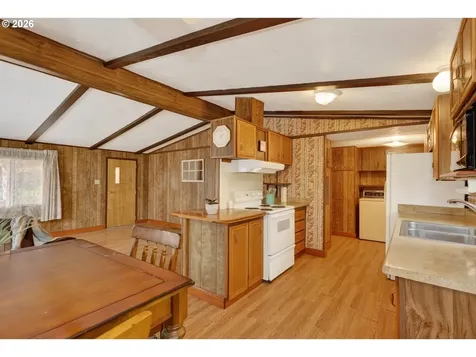 604 D Street Dallesport WA 98617