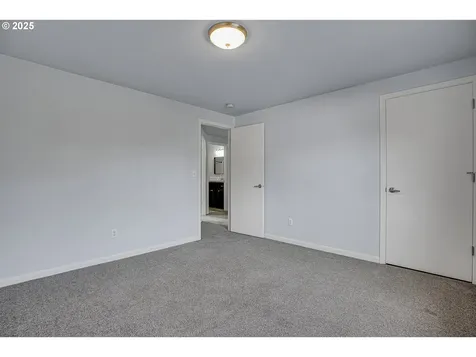 13008 NE 46th Street Vancouver WA 98682