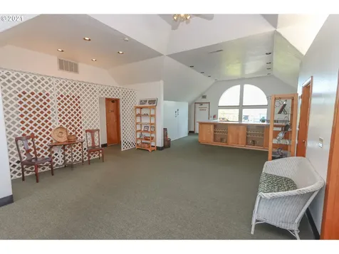 2210 N Main Avenue Tillamook OR 97141