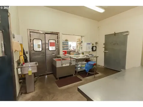 2210 N Main Avenue Tillamook OR 97141