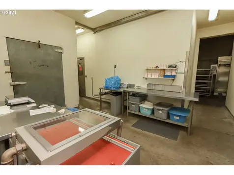 2210 N Main Avenue Tillamook OR 97141