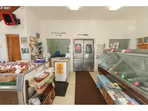 2210 N Main Avenue Tillamook OR 97141