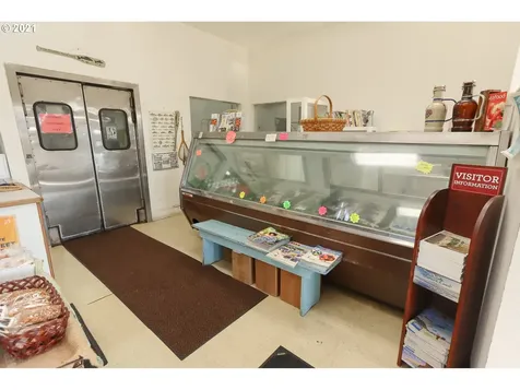 2210 N Main Avenue Tillamook OR 97141