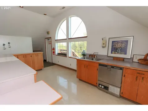 2210 N Main Avenue Tillamook OR 97141