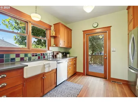 2537 NE 50th Avenue Portland OR 97213