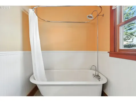 2537 NE 50th Avenue Portland OR 97213