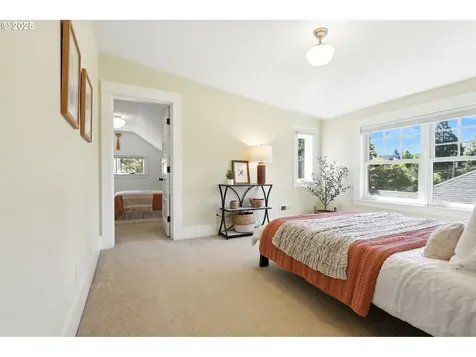 2537 NE 50th Avenue Portland OR 97213
