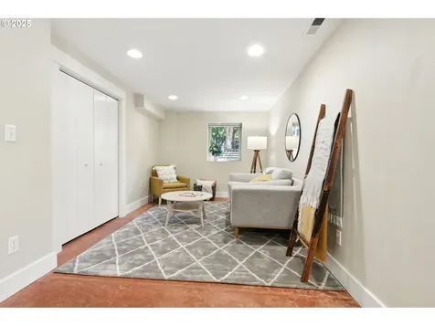 2537 NE 50th Avenue Portland OR 97213