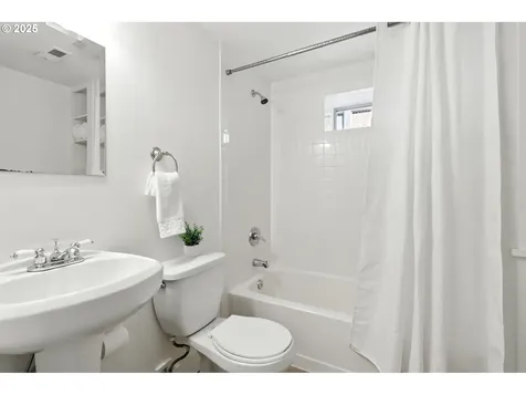 2537 NE 50th Avenue Portland OR 97213