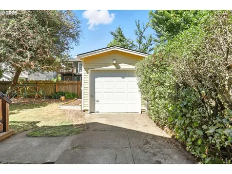 2537 NE 50th Avenue Portland OR 97213