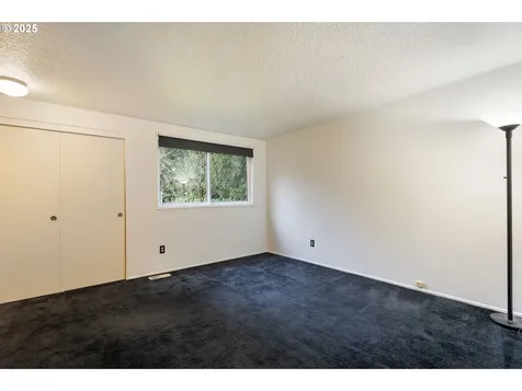 4880 SW Scholls Ferry Road Portland OR 97225