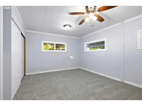 5422 Portland Road NE Salem OR 97305