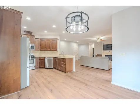 2156 SW 14th Drive Gresham OR 97080
