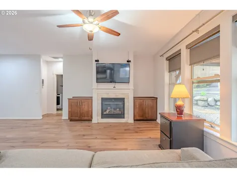 2156 SW 14th Drive Gresham OR 97080