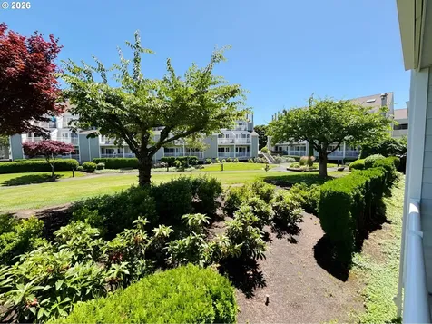 247 N Hayden Bay Drive Portland OR 97217