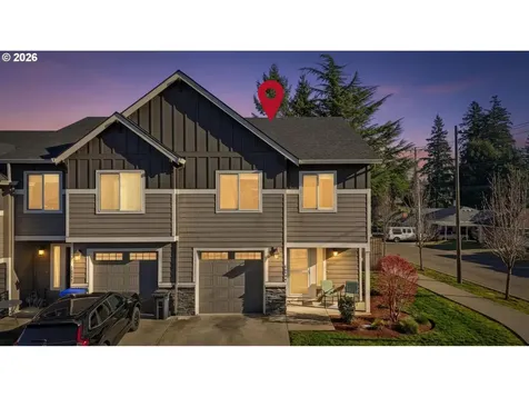 16994 University Avenue Sandy OR 97055