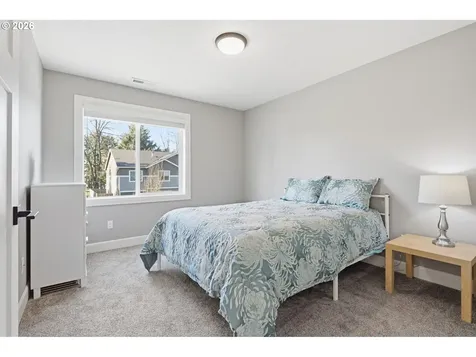 16994 University Avenue Sandy OR 97055