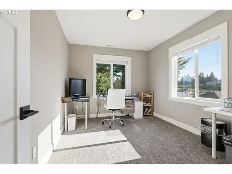 16994 University Avenue Sandy OR 97055