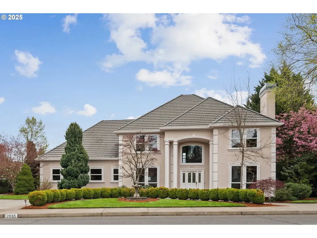 2835 NW Lacamas Drive Camas WA 98607