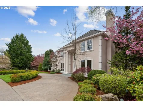 2835 NW Lacamas Drive Camas WA 98607