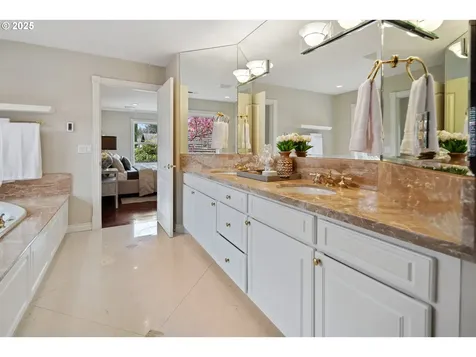 2835 NW Lacamas Drive Camas WA 98607