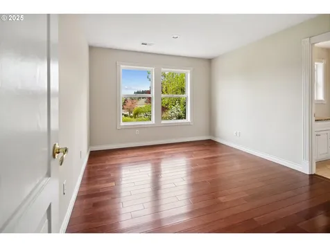 2835 NW Lacamas Drive Camas WA 98607