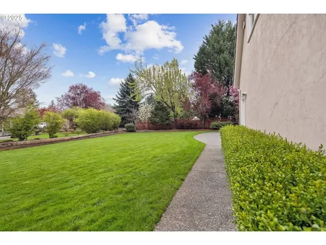 2835 NW Lacamas Drive Camas WA 98607