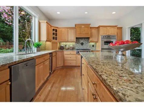 2835 NW Lacamas Drive Camas WA 98607