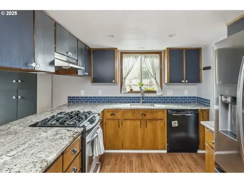 922 NE Lovell Street Hillsboro OR 97124