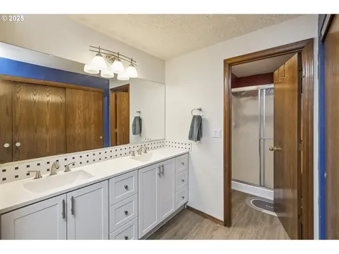922 NE Lovell Street Hillsboro OR 97124