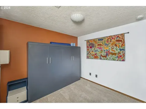 922 NE Lovell Street Hillsboro OR 97124