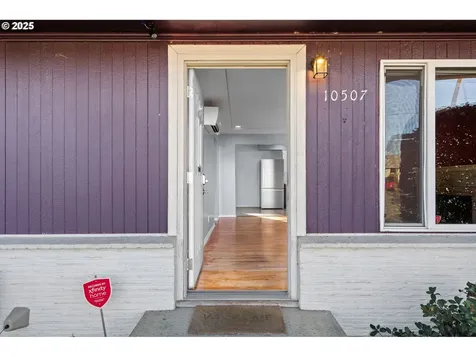 10507 SE 2nd Street Vancouver WA 98664