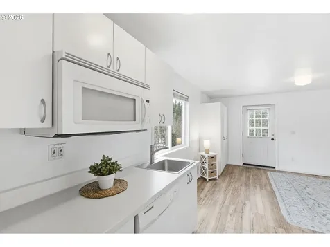 2160 SW 26th Street Gresham OR 97080