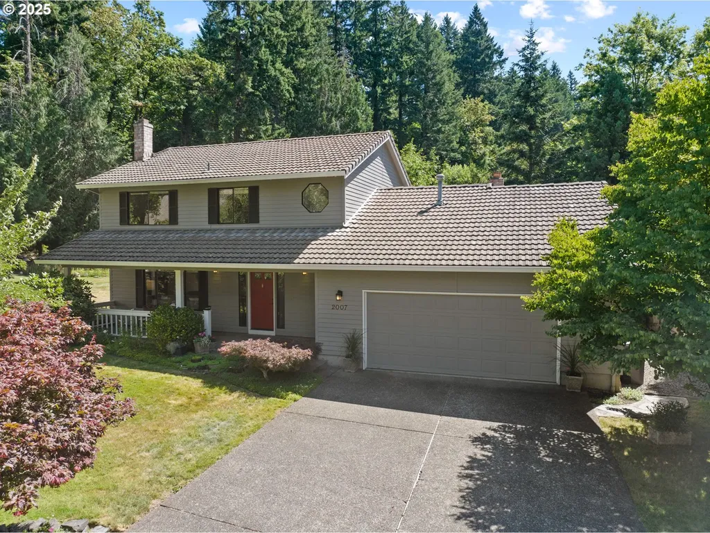 2007 SW Arnold Street Portland OR 97219