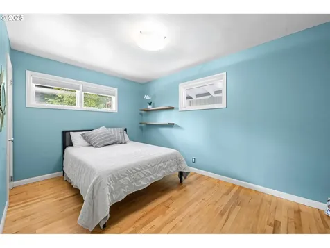92757 Claremont Road Astoria OR 97103
