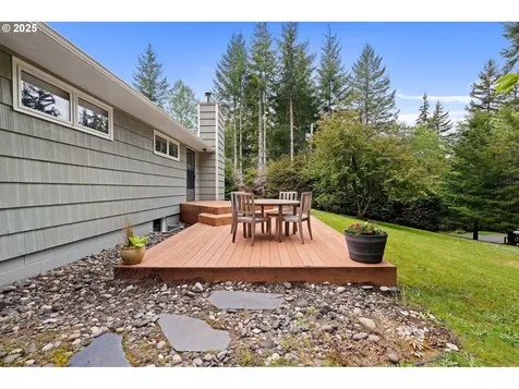 92757 Claremont Road Astoria OR 97103
