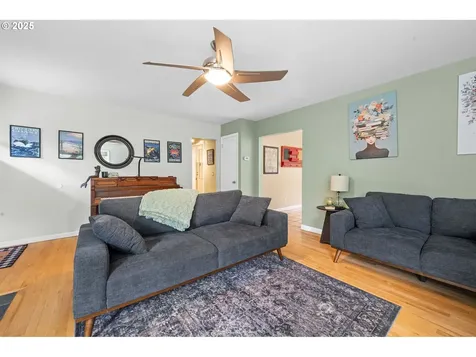 92757 Claremont Road Astoria OR 97103