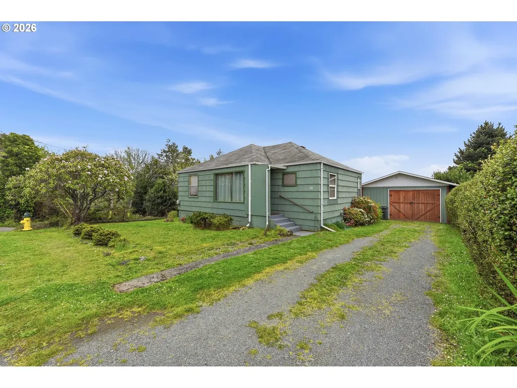 116 Fink Street Coos Bay OR 97420
