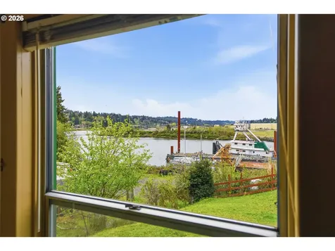 116 Fink Street Coos Bay OR 97420