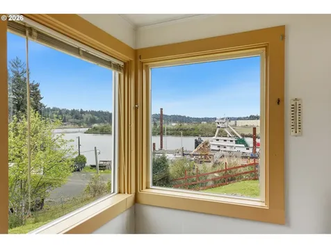 116 Fink Street Coos Bay OR 97420