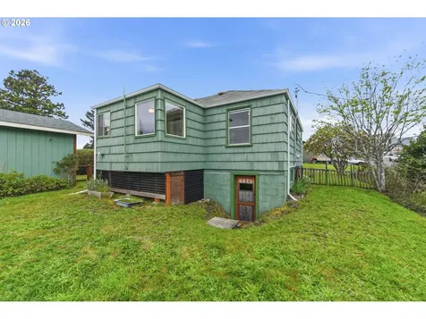 116 Fink Street Coos Bay OR 97420