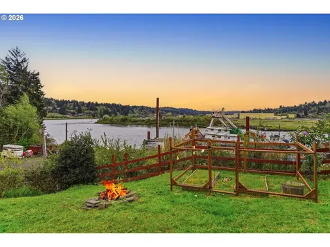 116 Fink Street Coos Bay OR 97420