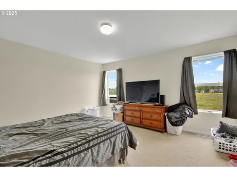 1990 NW 21st Street Mcminnville OR 97128