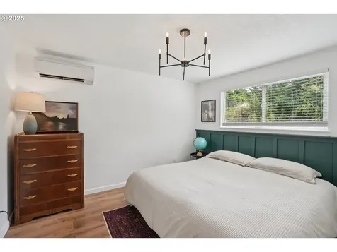 7816 SE 103rd Avenue Portland OR 97266