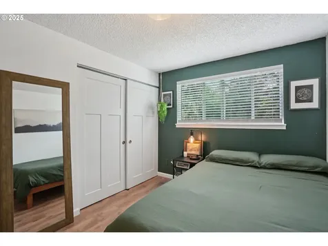 7816 SE 103rd Avenue Portland OR 97266